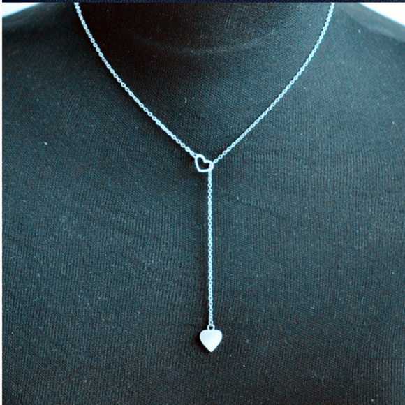 2/$25🍒 LAST ONE 😱 ENTWINE 💕 Heart Necklace - Picture 4 of 4